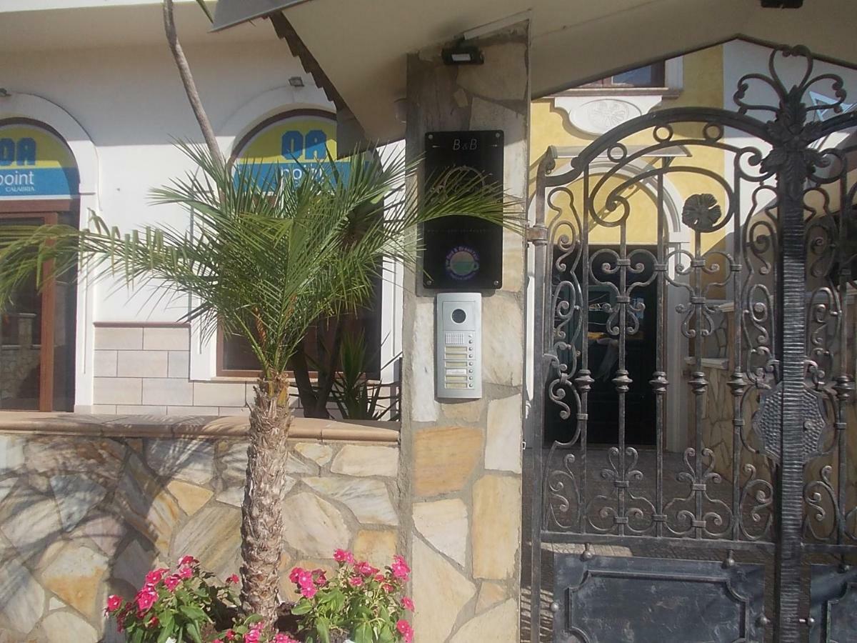 A La Maison De Gabry Vibo Valentia Marina Εξωτερικό φωτογραφία